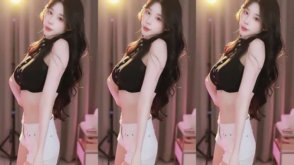 260705萨拉