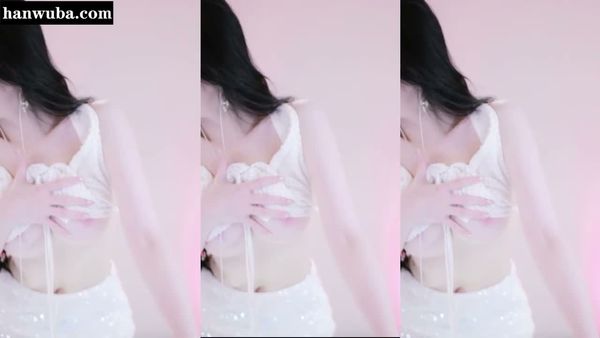 260828-robinmia (15)