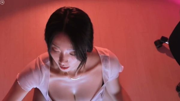 261005尤娜 (5)